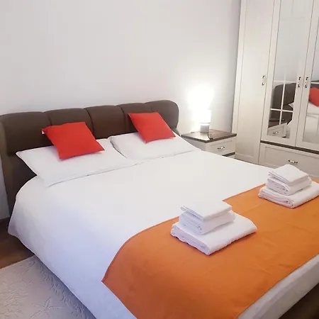 Art Apartment
